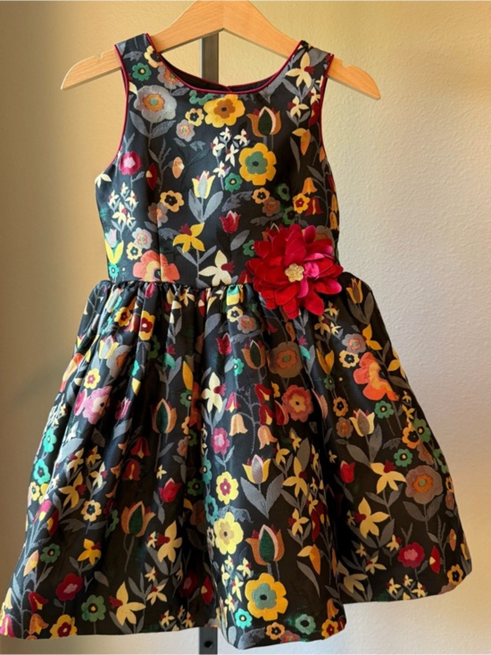 NWOT Pippa & Julie floral special occasion dress with tulle size 3T
